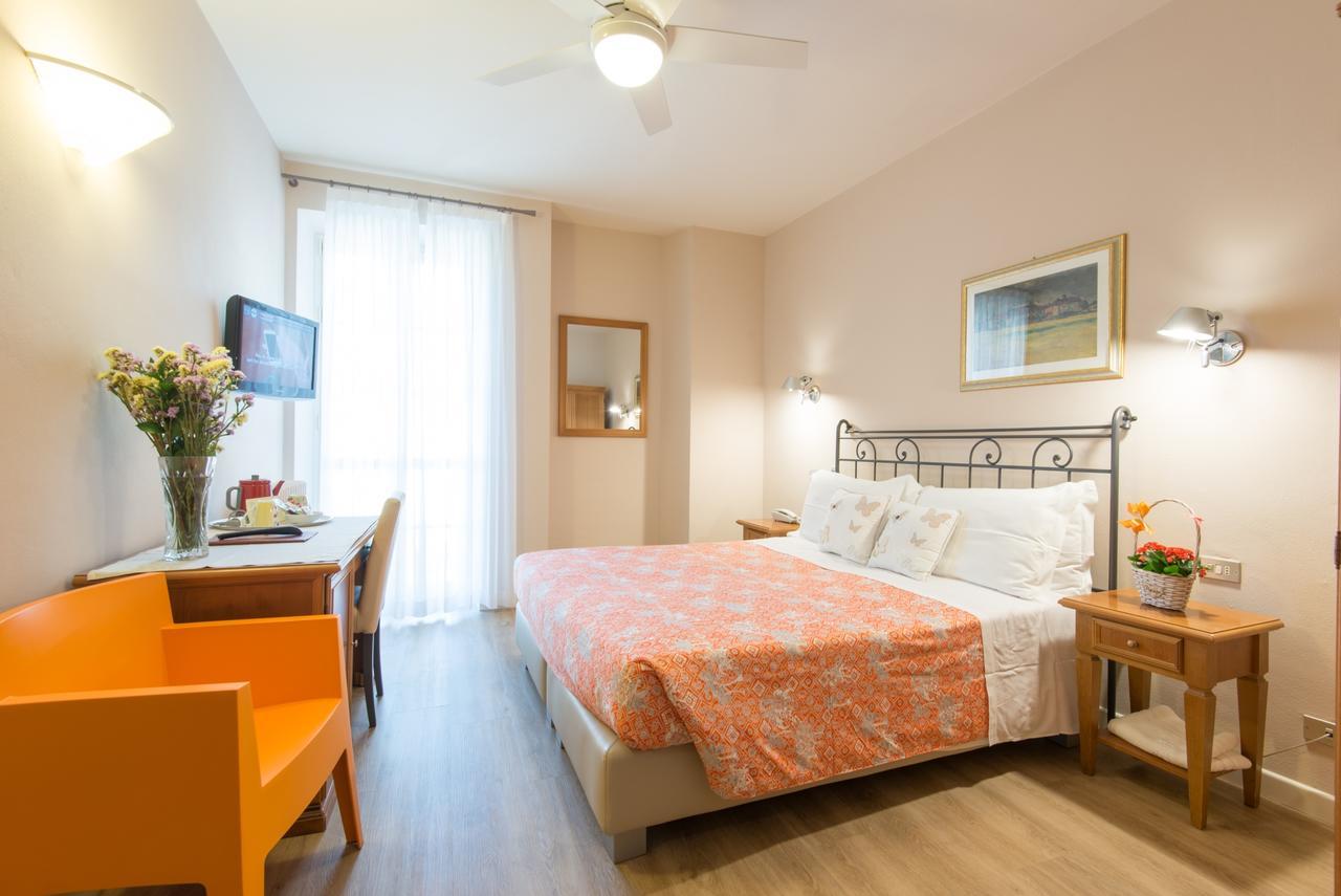 Hotel Antica Stallera 카노비오 외부 사진
