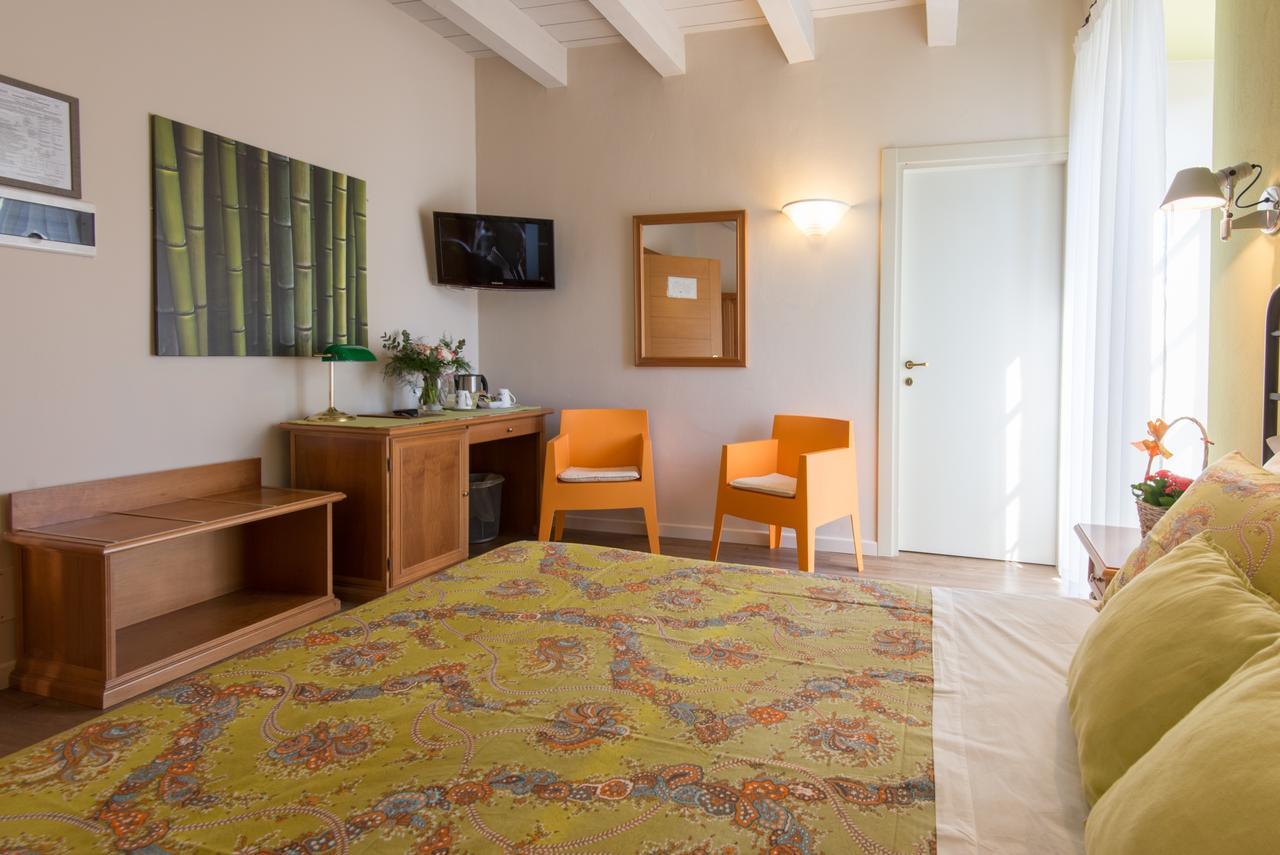 Hotel Antica Stallera 카노비오 외부 사진