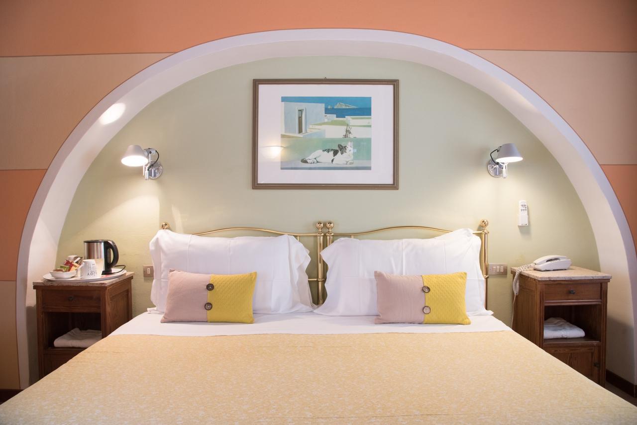 Hotel Antica Stallera 카노비오 외부 사진