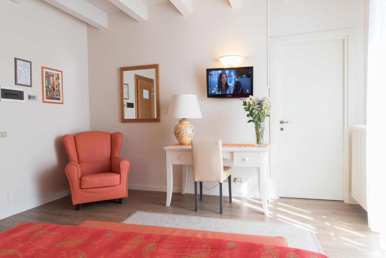 Hotel Antica Stallera 카노비오 외부 사진