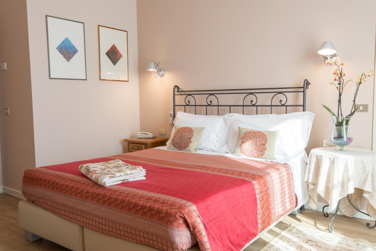 Hotel Antica Stallera 카노비오 외부 사진