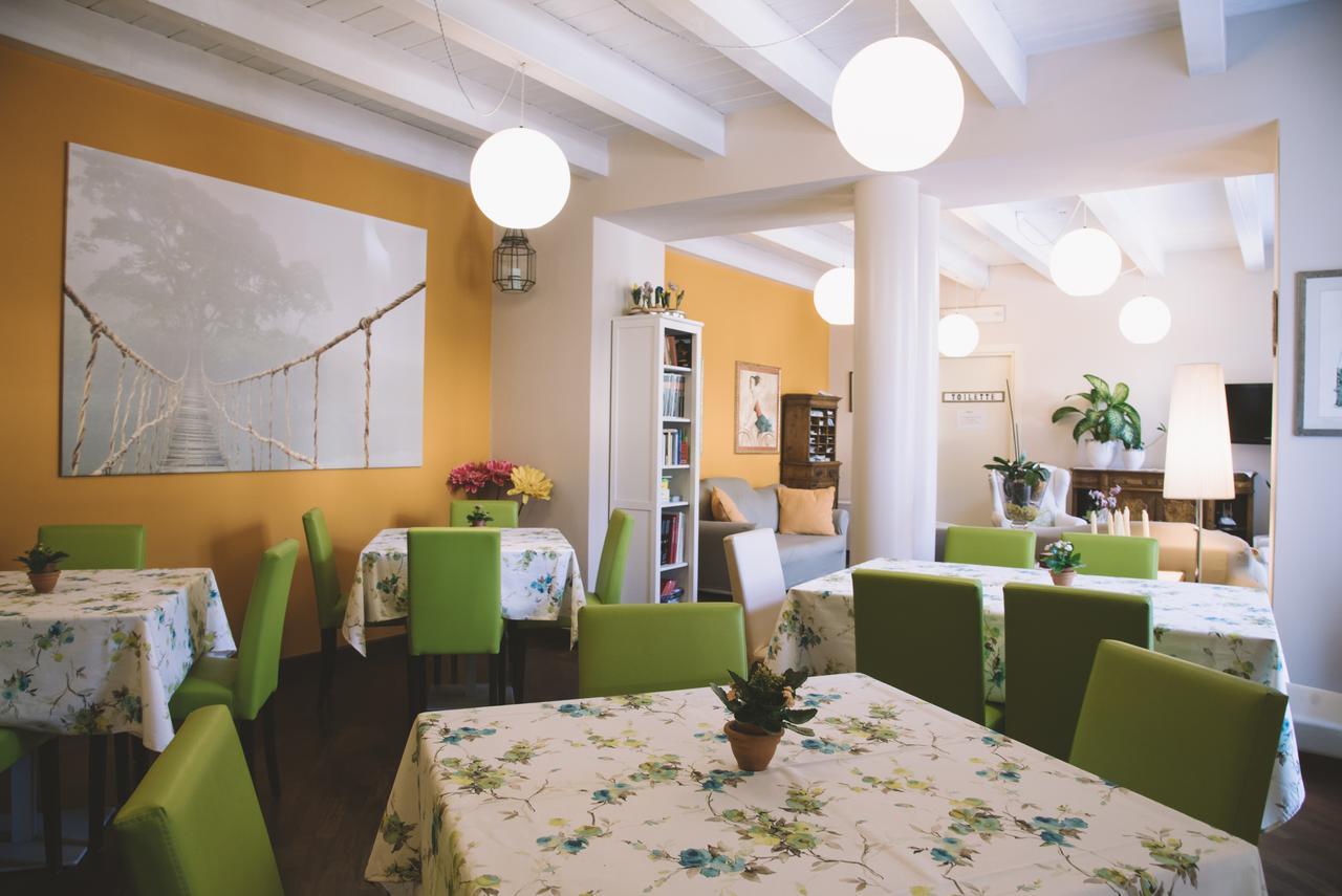 Hotel Antica Stallera 카노비오 외부 사진