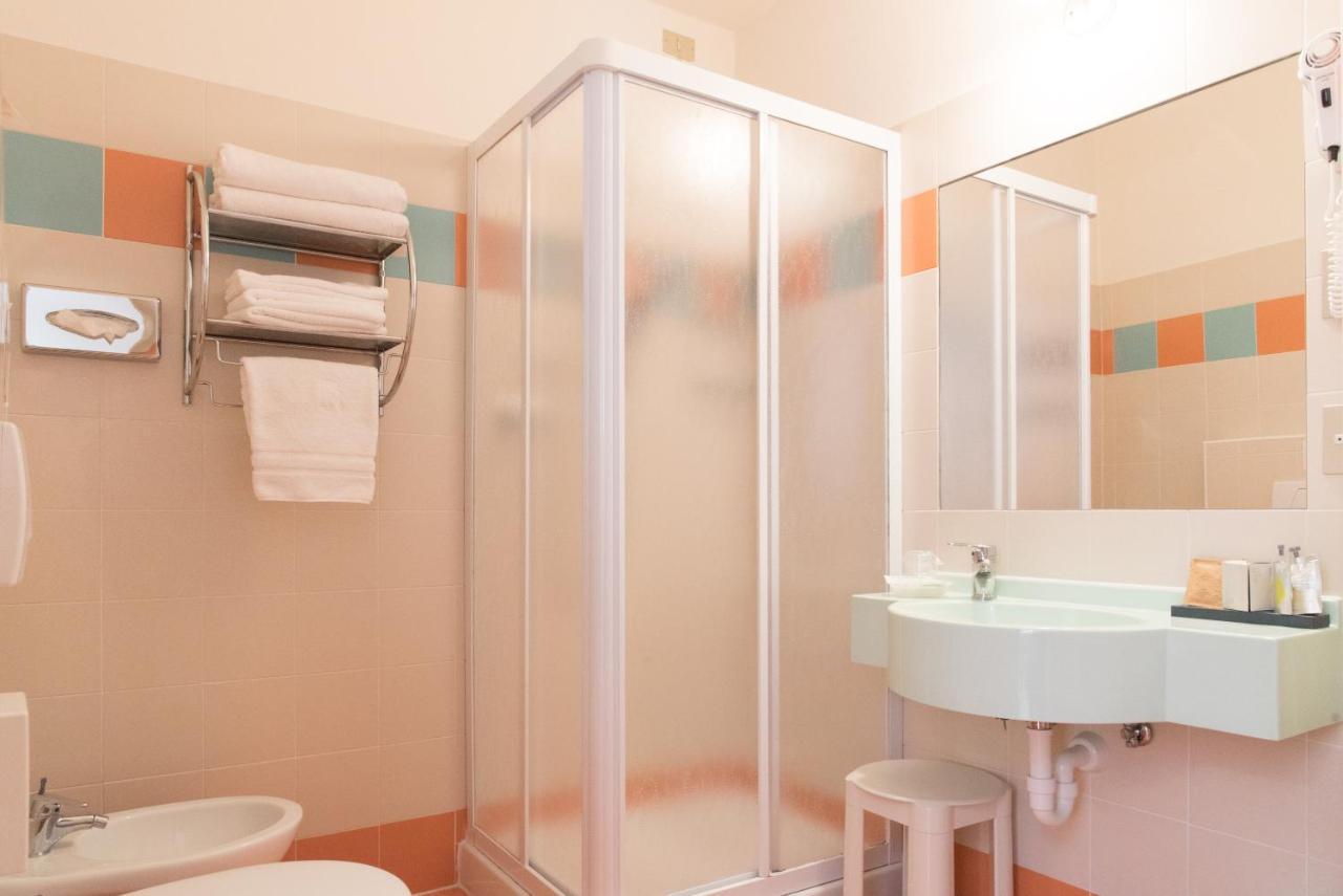 Hotel Antica Stallera 카노비오 외부 사진