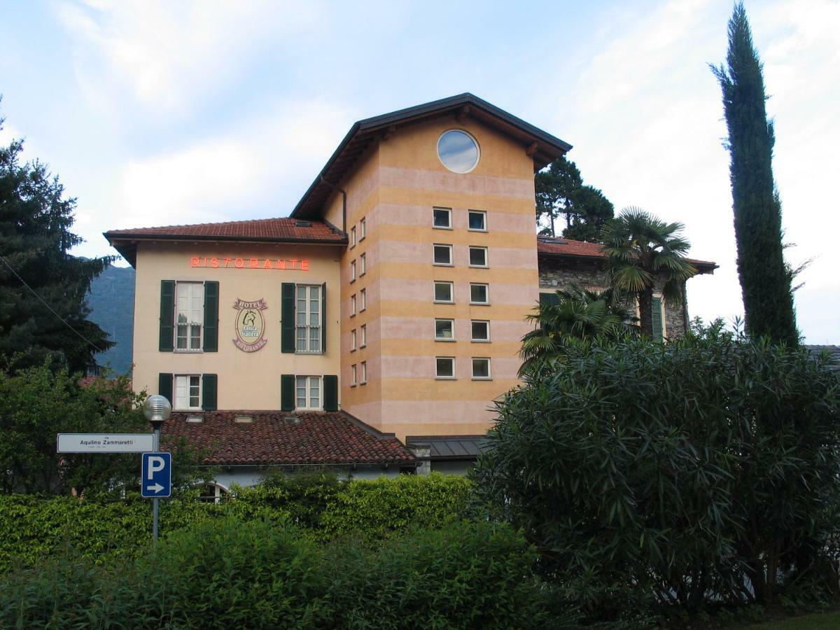 Hotel Antica Stallera 카노비오 외부 사진